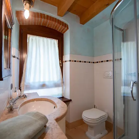 Деревянный коттедж Vitis