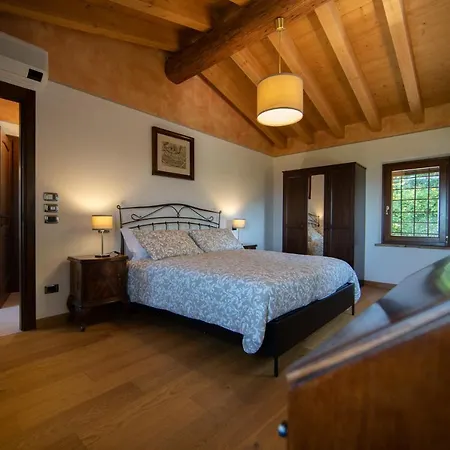 Деревянный коттедж Vitis