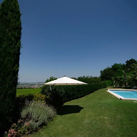 Деревянный коттедж Vitis